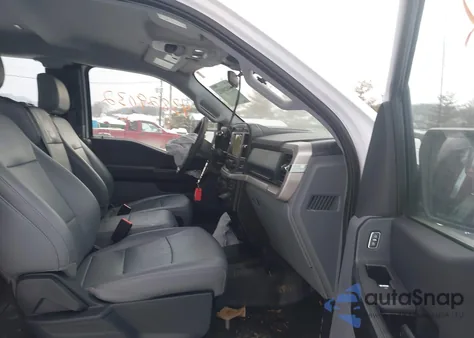 2021 Ford F-150 Xl z USA, uszkodzony, nr VIN 1FTEX1CB7MFB43647